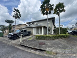 Building Photo - Charming 3-Bed, 2.5-Bath Home in Highly De...