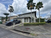 Building Photo - Charming 3-Bed, 2.5-Bath Home in Highly De...