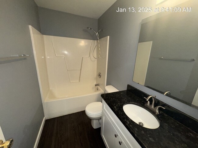 Building Photo - 6300 Bent Tree Dr