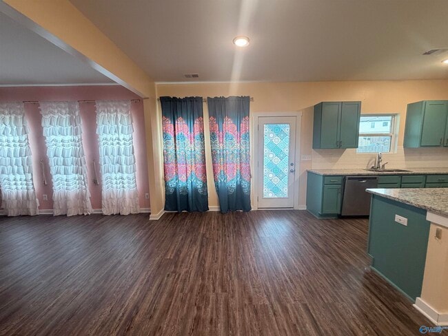 Building Photo - 4200 Textile Ln