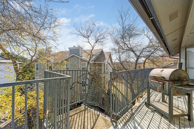 Building Photo - 5301 Indio Cove