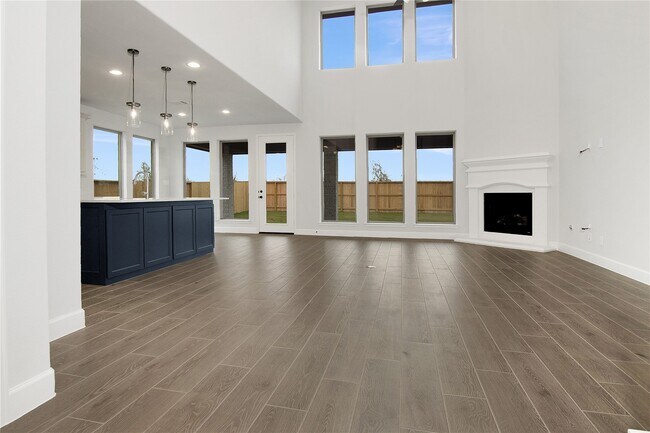 Building Photo - 7510 Snowfield Peak Ln