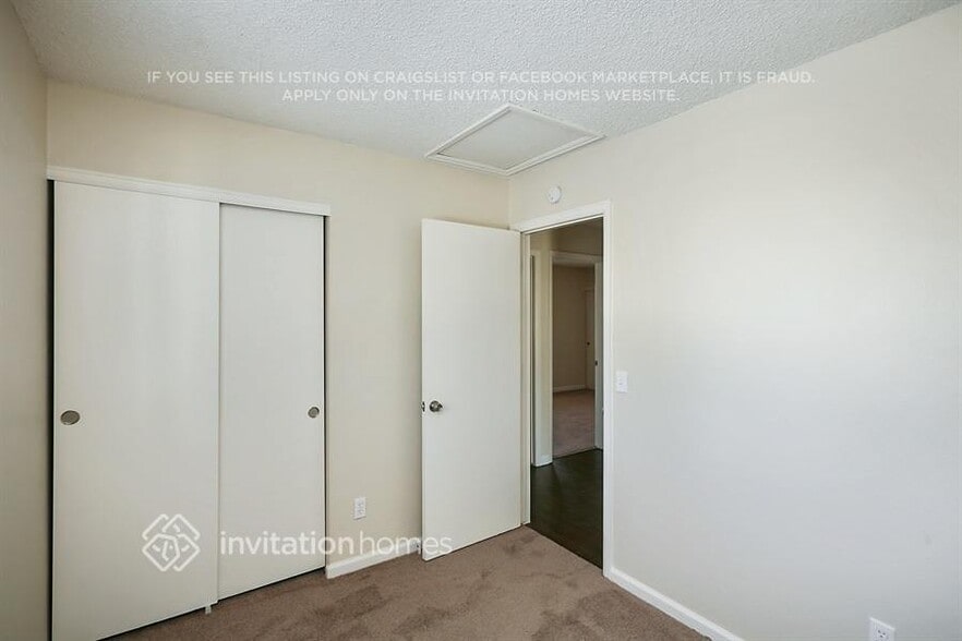 Building Photo - 16152 E Radcliff Pl