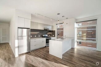 Building Photo - 839 Beacon St