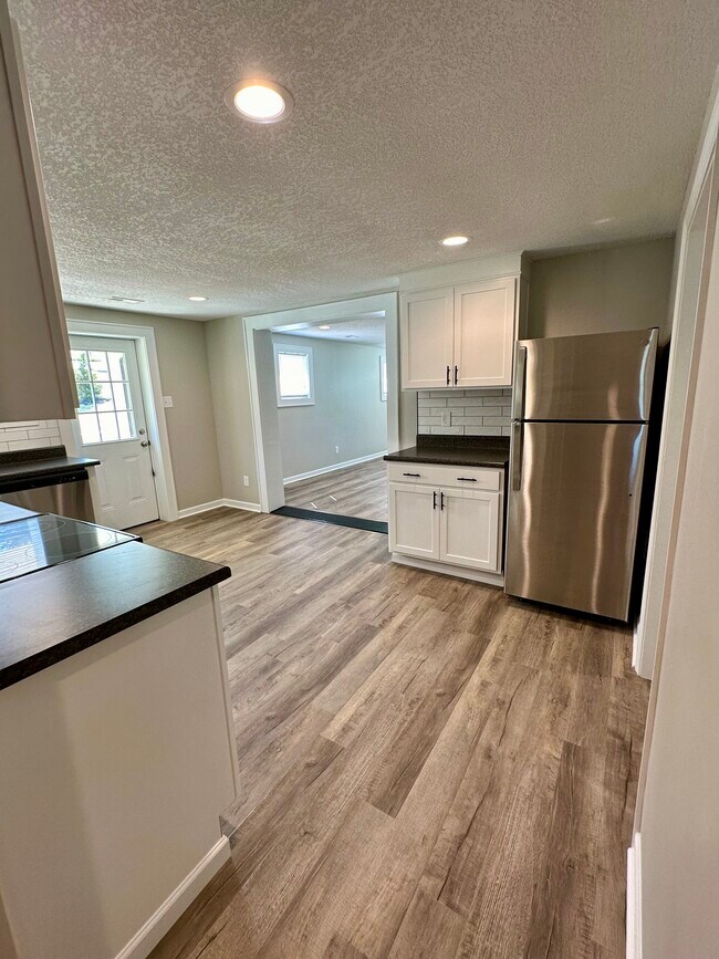 Tasteful decor throughout - 2304 Belle Ave NE