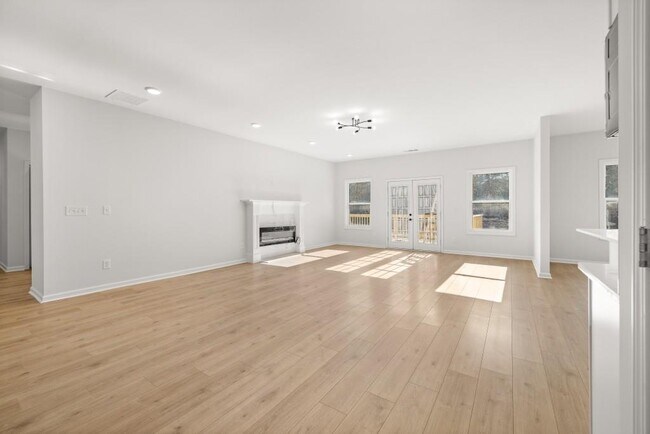 Building Photo - 4400 Ross Estates Ct SW