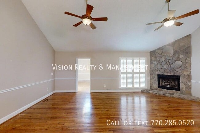 Building Photo - 28 Summerwind Dr