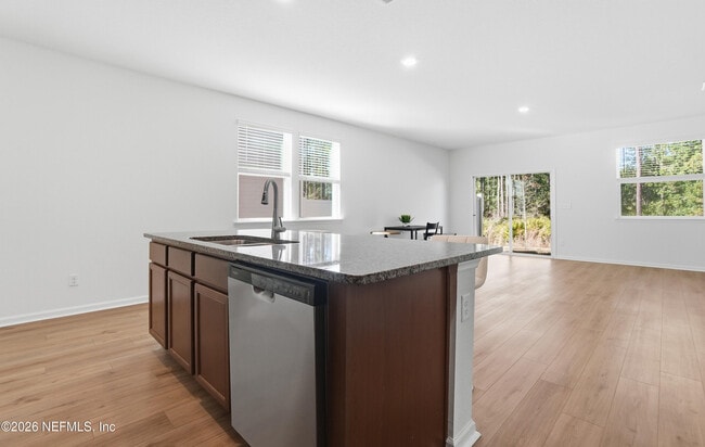 Building Photo - 7662 Merchants Way