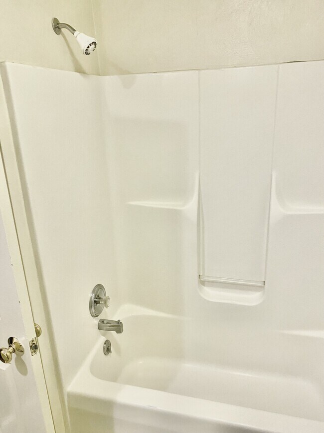 Building Photo - Mountain View Terrace Duplex