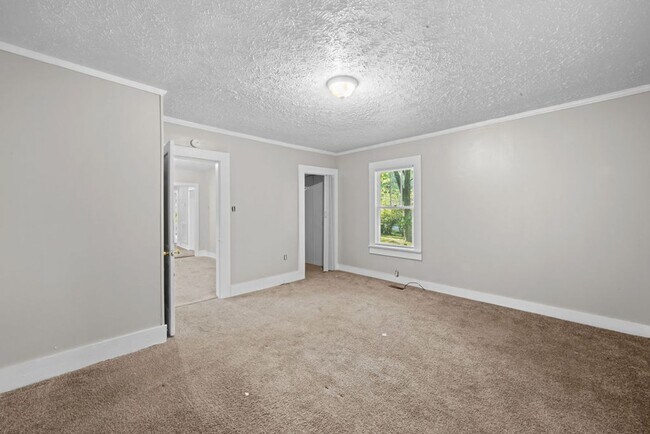 Building Photo - 3 bedroom 1 bath home for rent in Glencoe.