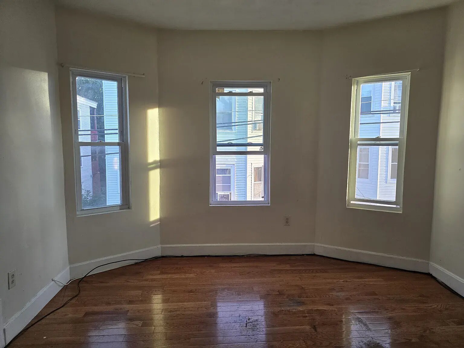 Building Photo - 116 Marlborough St