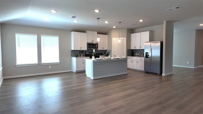 Building Photo - 1629 Hopson Rnch Dr