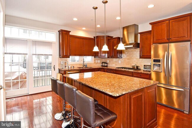 Building Photo - 4531 Westhall Dr