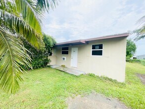 Building Photo - 26427 SW 139th Ave