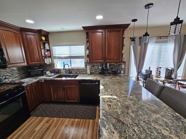 Building Photo - 1658 Point Cabrillo Ct