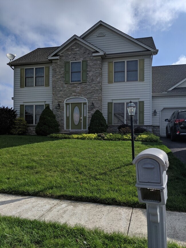 Beautiful 4Bedroom Home Coming Soon! 2045 Nena Dr York PA 17408