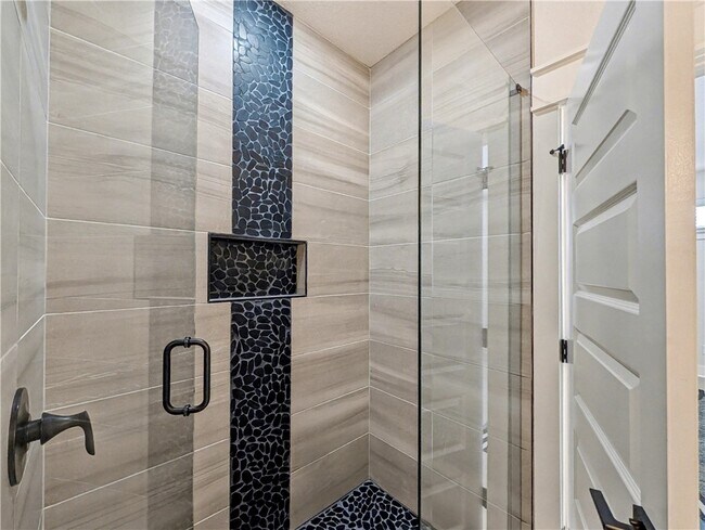 Building Photo - 30 Cromer Dr