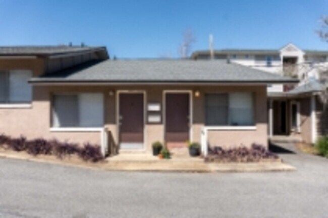 Primary Photo - Hayden Road - 414 D
