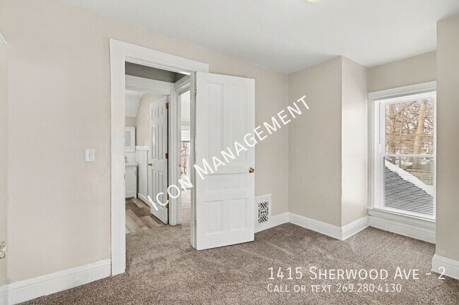 Building Photo - 1415 Sherwood Ave
