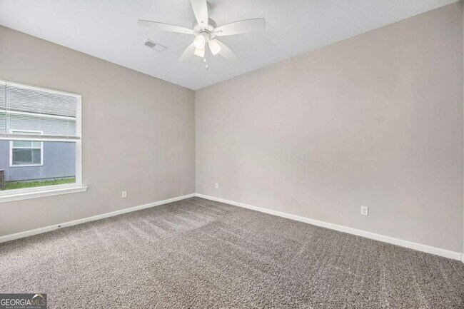 Building Photo - 326 Gary Cir