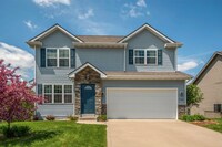 Building Photo - Welcome to your next home!