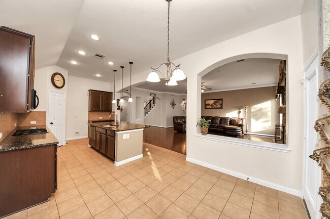 Building Photo - 5623 Maverick Bend Lane