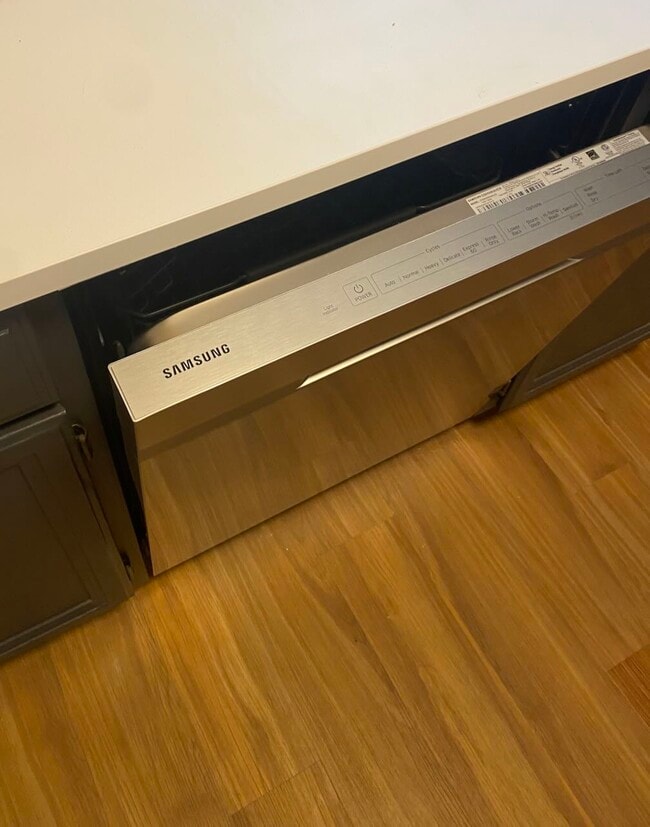 Building Photo - 1309 Keeney Way