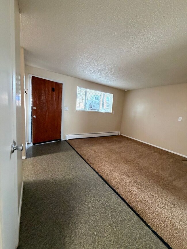 Building Photo - 6353 Chippewa Rd