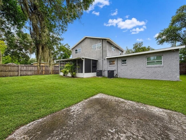 Building Photo - 3415 Grv St Cir