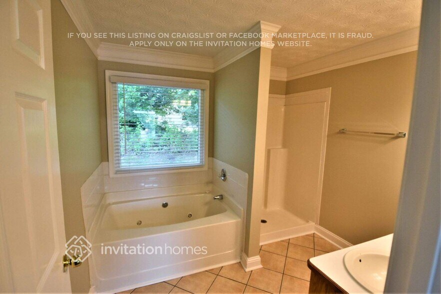 Building Photo - 3929 Duncan Ives Dr