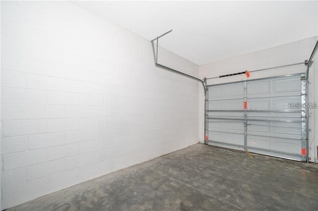Building Photo - 833 Park Grove Ct