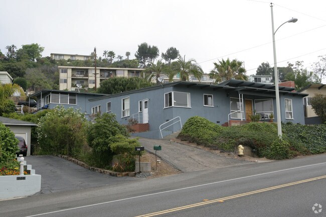 Building Photo - 3281 Foothill Rd
