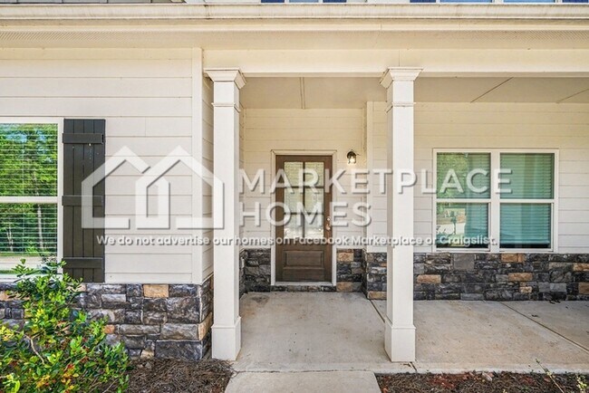 Building Photo - 110 Hawthorn Ln