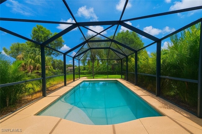 Building Photo - 13880 Lazy Ln