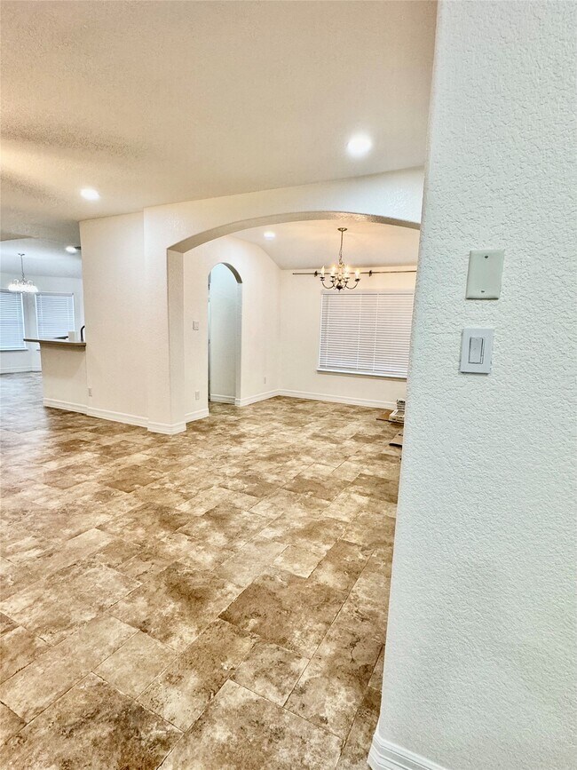 Building Photo - 21424 Quail Point Ln