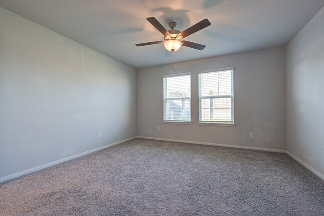 Building Photo - 18831 Glenwood Chase Ct