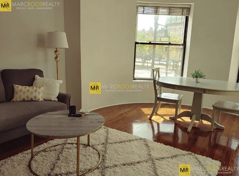 Primary Photo - 645 Beacon St