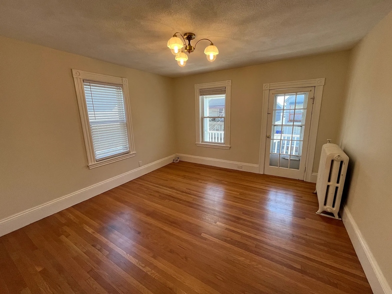 Building Photo - 29 Watts St