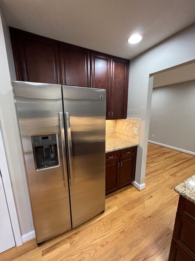 Building Photo - 4 Bedroom Home INDIAN TRAIL