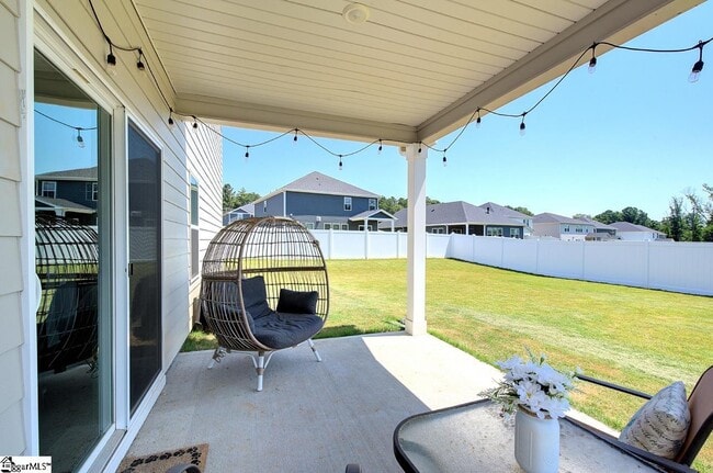 Building Photo - 542 Silverado Ave