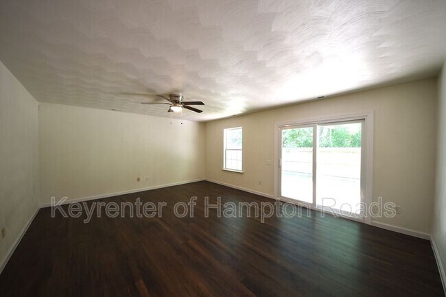 Building Photo - 1109 Lady Ashley Dr