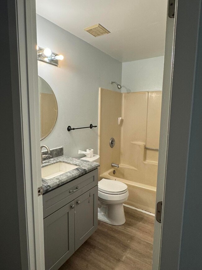 Building Photo - 13529 42nd Rd N