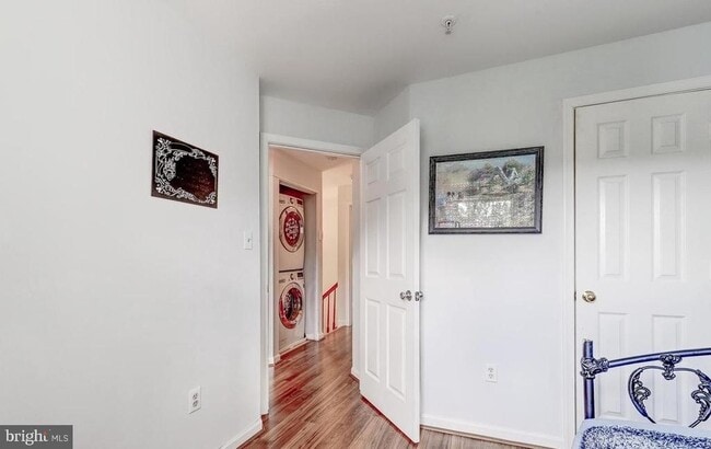 Building Photo - 6809 Stone Maple Terrace