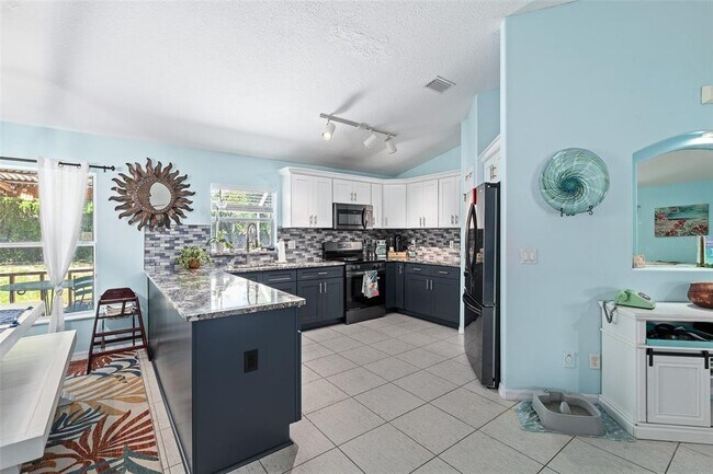 Building Photo - 34 Beaverdam Ln