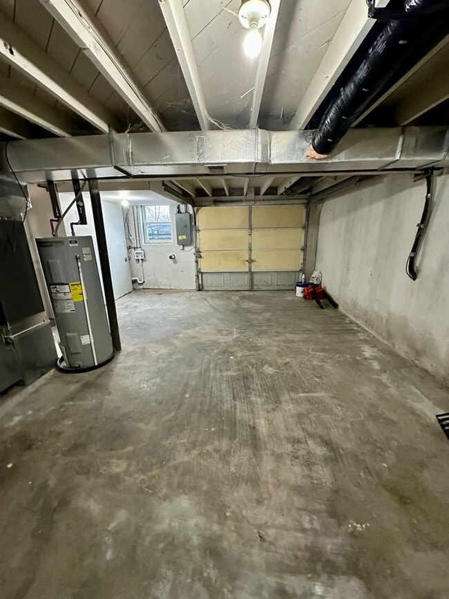 Building Photo - 345 Harvard Dr