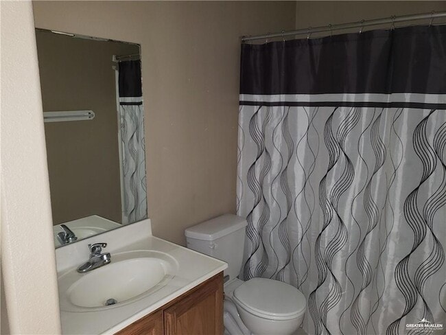 Building Photo - 4416 Thunderbird Ave