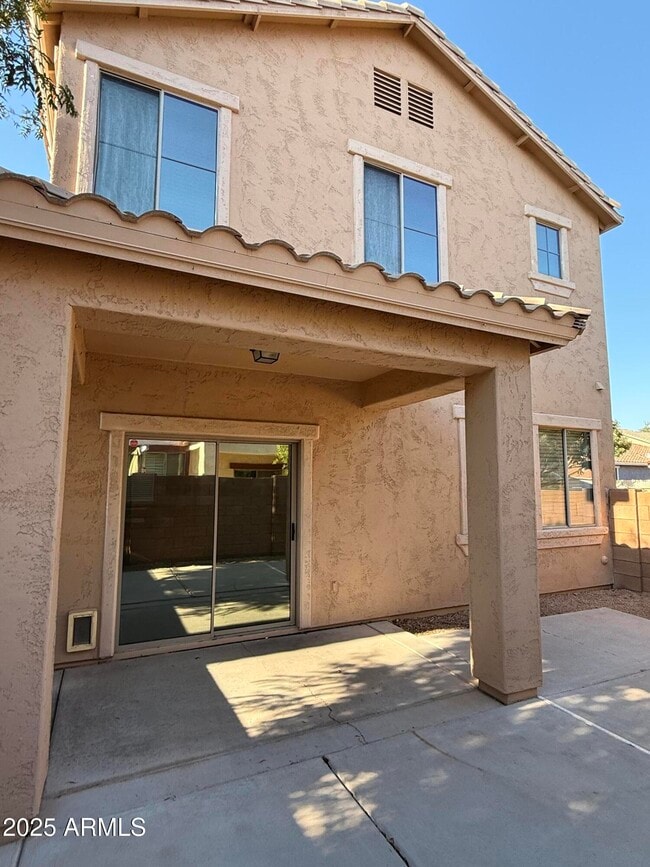 Building Photo - 848 S Colonial Dr