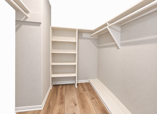 Building Photo - 12035 Barrett Brae Dr