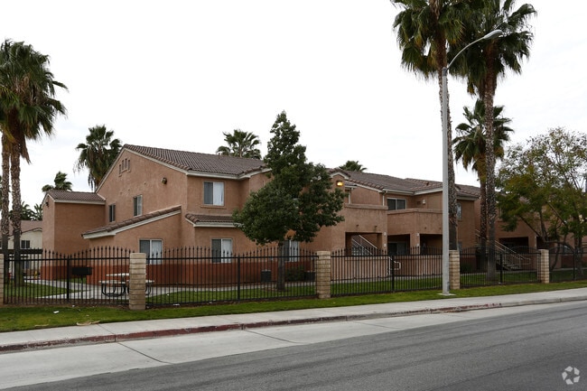 Primary Photo - Cottonwood Place Apartments