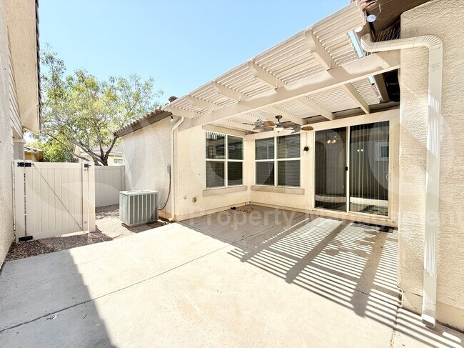 Building Photo - 1144 S Osborn Ln